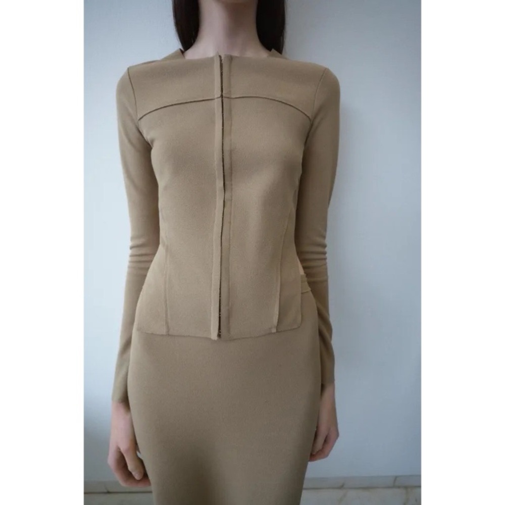 ZARA SLIT FRONT TOP size S